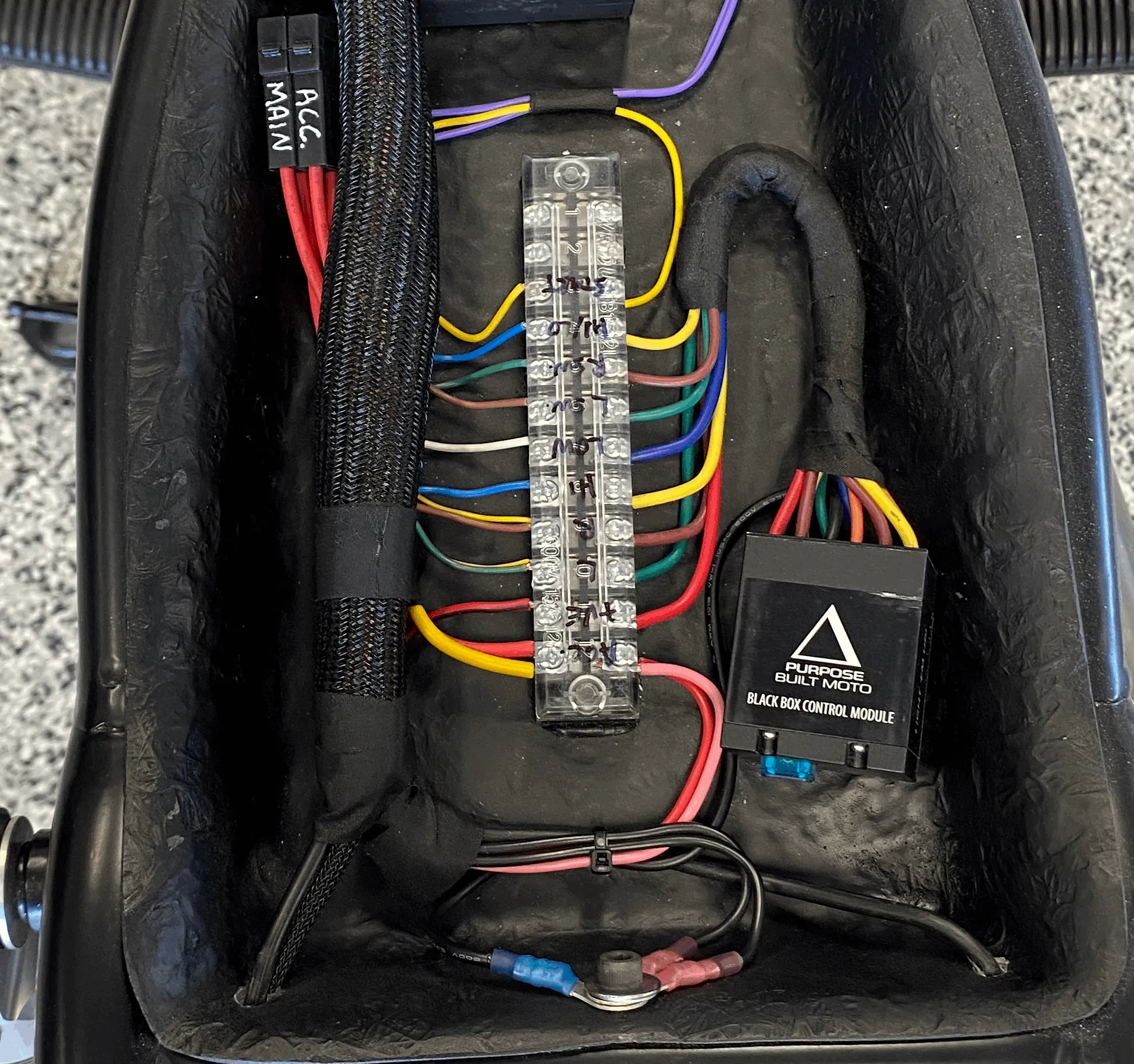 BLACK BOX V3 - LIGHTING CONTROL MODULE - PURPOSE BUILT MOTO