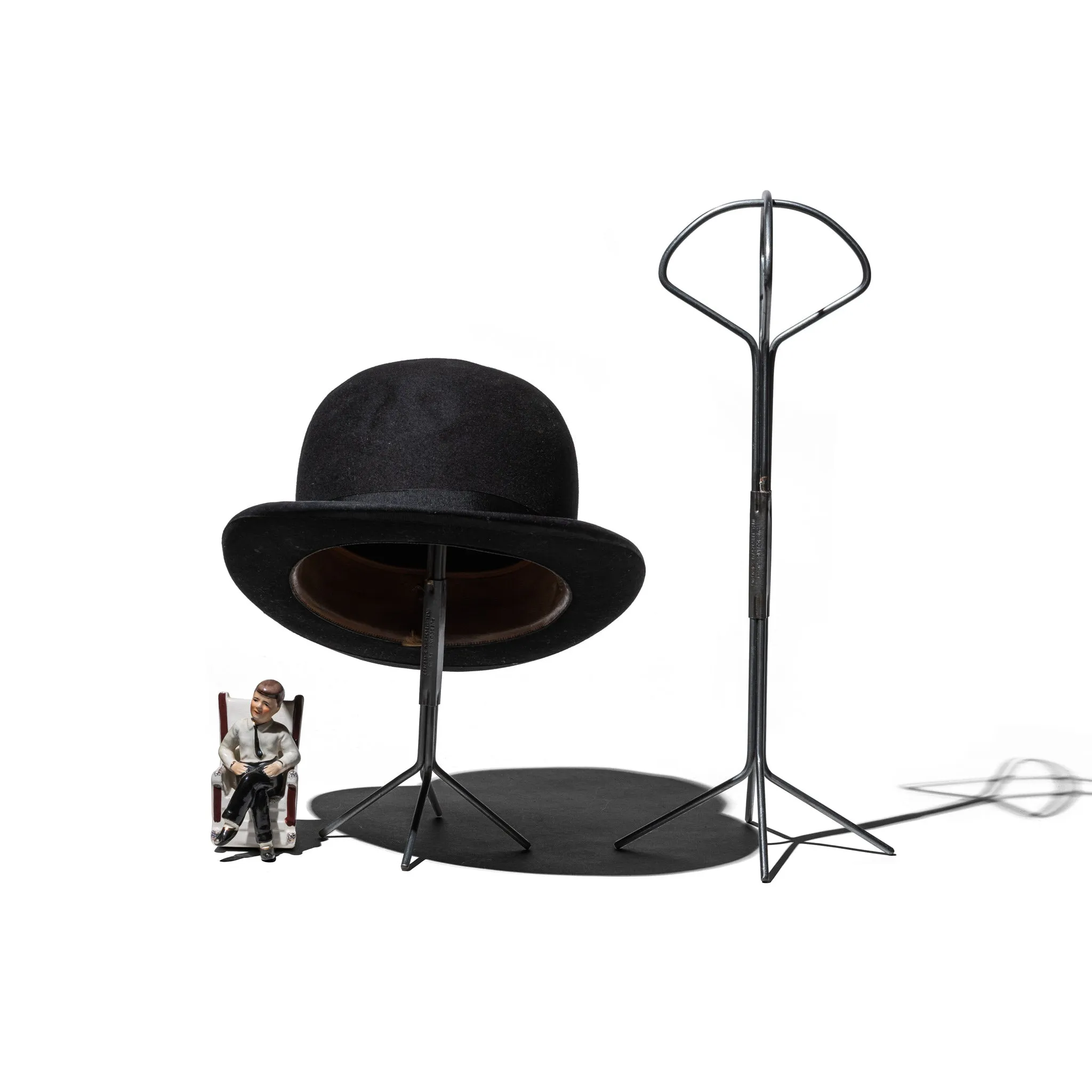 FOLDING HAT STAND