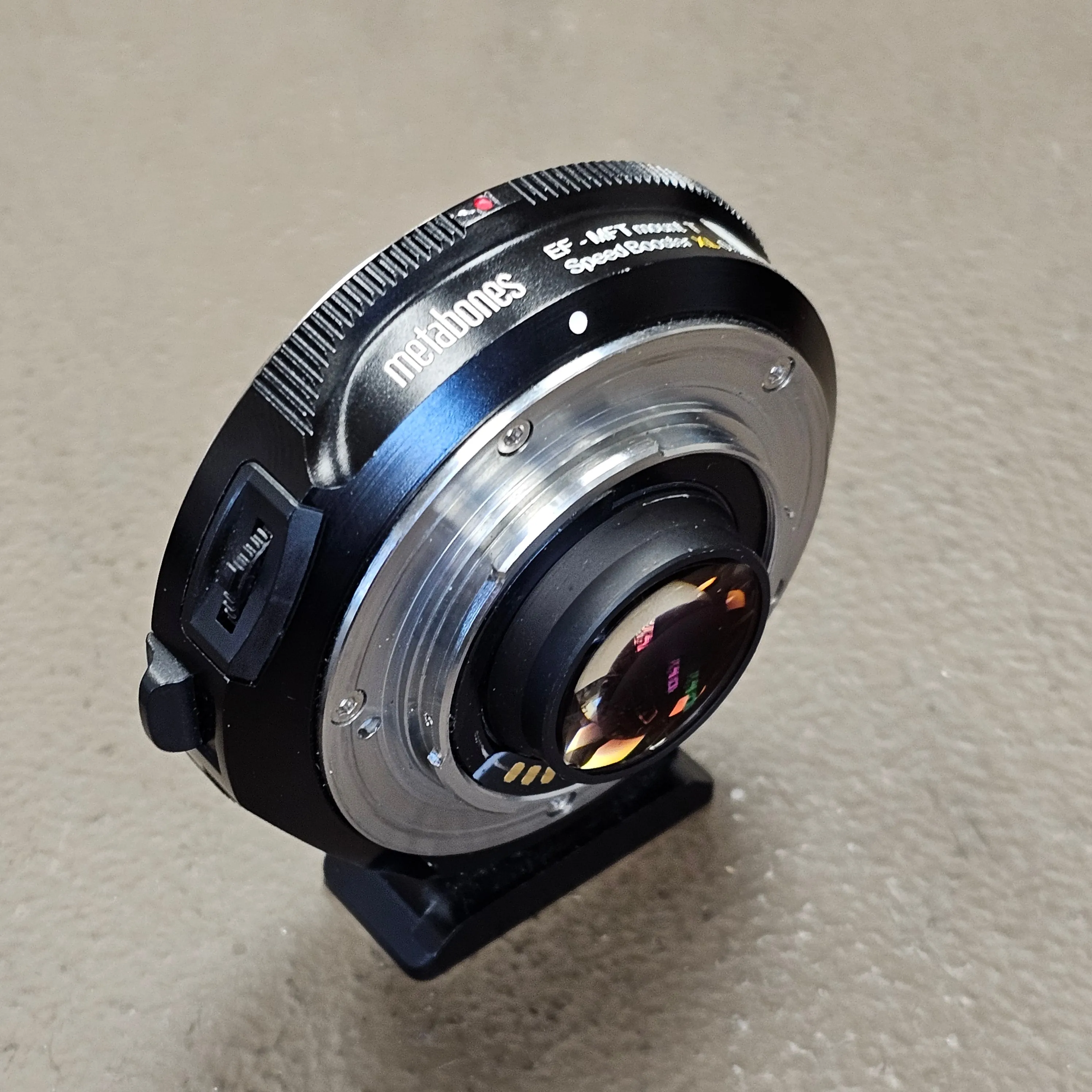 Metabones EF-MFT mount T Speed Booster XL 0.64x S# 25B000869