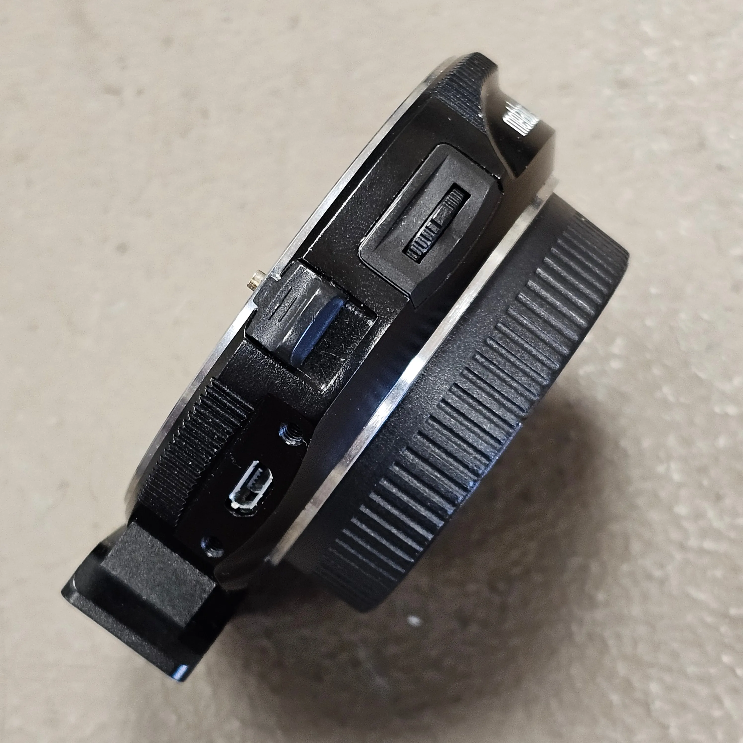 Metabones EF-MFT mount T Speed Booster XL 0.64x S# 25B000869