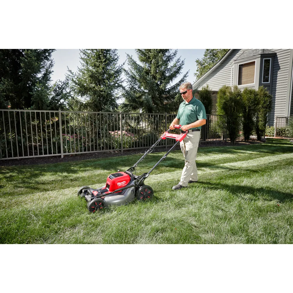 Milwaukee M18 Fuel 21" Self-Propelled Dual Battery Mower Kit